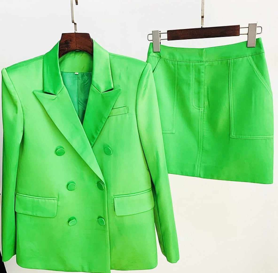 Set falda con blazer